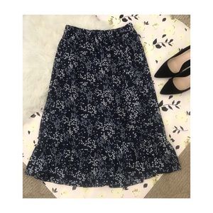 Michael Kors Stars Patterned Skirt w/ Ruffles